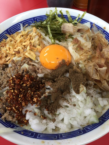 「まぜそば大850円（辛味、山椒）」@イマイ帝国の写真