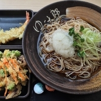 おろし えだ豆ゲソ天そば＋海老天（￥480＋無料クーポン）