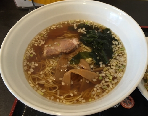 「ラーメン、ミニチャーハンセット（￥810）」@狸小路飯店の写真