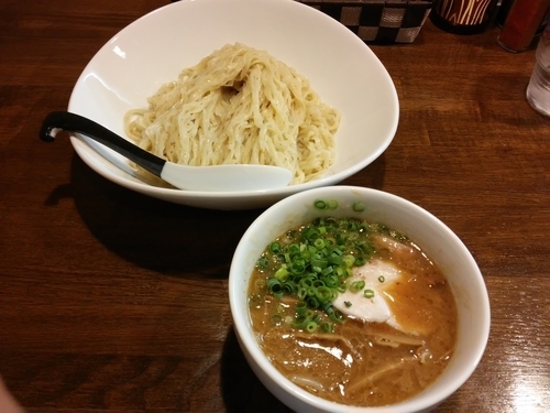「濃厚魚介つけ麺（大盛）」@麺.SUZUKiの写真