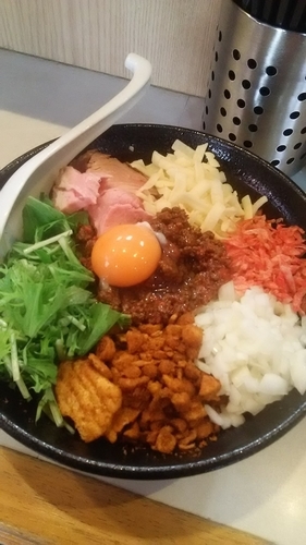 「スパイシーカレー油そば＋大盛り」@麺屋 扇 SENの写真
