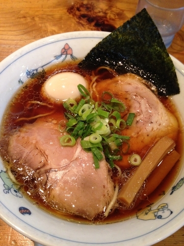 「醤油ラーメン(一楽のせ）」@中華そば 一楽の写真