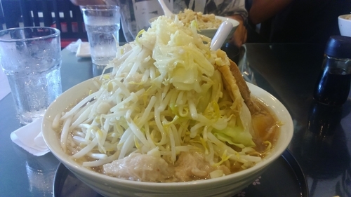 「ゆう二郎ラーメン　ニンニク　アブラ　ヤサイ増し」@のじ屋/ゆうしの写真