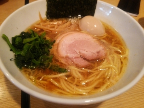 「らーめん中太麺、味玉」@らーめん将貴の写真