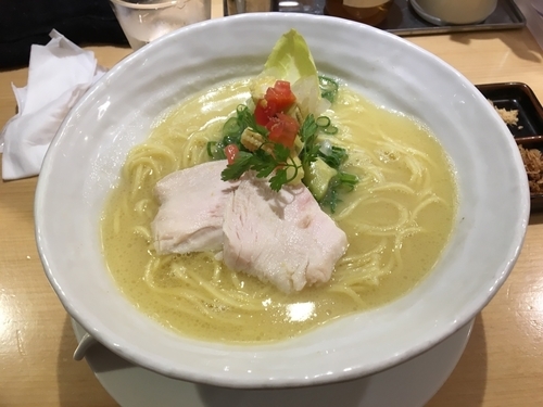 「鶏白湯そば 大盛」@銀座 篝 銀座エチカ店の写真