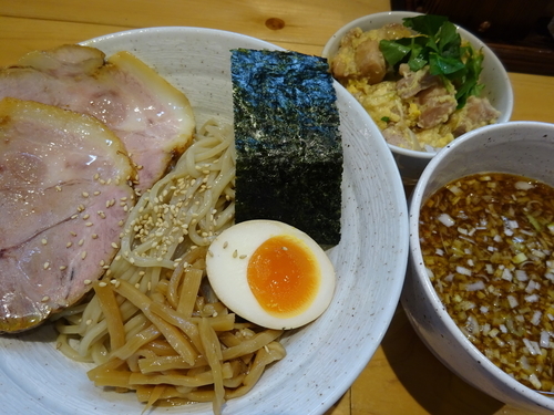 「塩つけめん 780円 ＋ 日替わりご飯 （親子丼） 100円」@麺や そめいよしのの写真