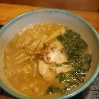 辛胡麻ラーメン