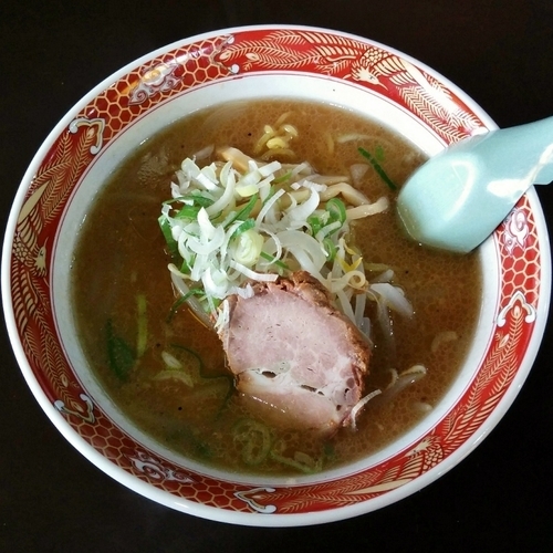 「しょうゆラーメン」@ラーメン 冬冬の写真