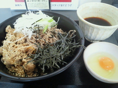 「辛肉つけそば（生卵付） 790円」@ごはんどき 福島店の写真