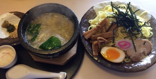 「石焼きつけ麺 白 (塩)」@らーめん岡崎 鶴ヶ島店の写真