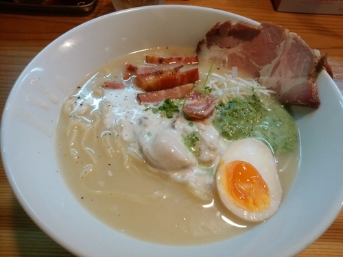 「【限定】貝とじゃがいもの冷製ポタージュ麺」@はりけんラーメン 南店の写真