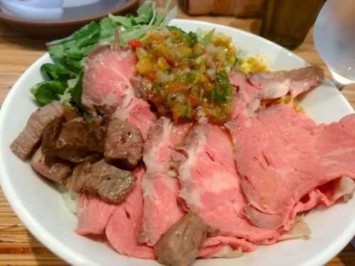 「焦がし醤油国産和牛脂そば1000円 ～モーリョソースを添えて」@NOODLE STOCK 鶴おかの写真