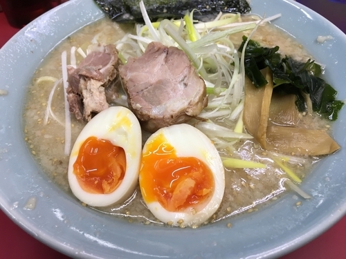 「特製塩ラーメン(太麺)」@ラーメンショップ 牛久結束店の写真