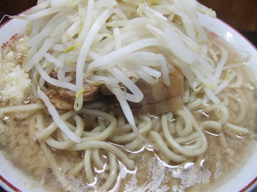 「らーめん小　６００円」@やらかし亭の写真