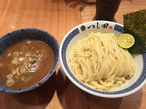 「濃厚つけ麺（880円）」@つじ田 日本橋八重洲店の写真