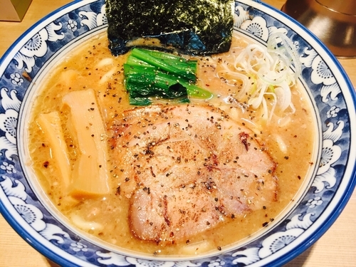 「2号ラーメン（780円）」@ラーメン 雷鳥の写真