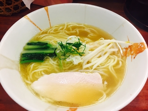 「塩らーめん（730円）」@旬麺しろ八の写真