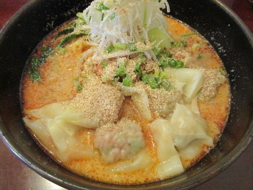 「濃厚雲呑入り担々麺　「850円」」@ワンタン麺専門店 雲呑美の写真