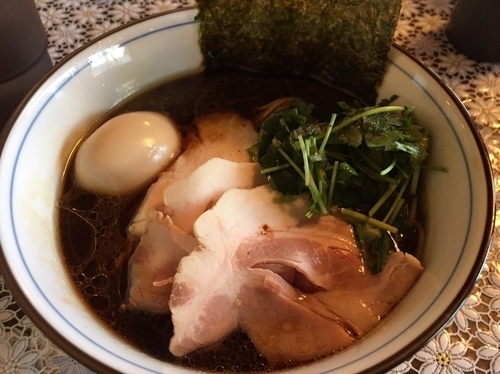 「ブラックラーメン きまぐれ限定」@中華そば 四つ葉の写真