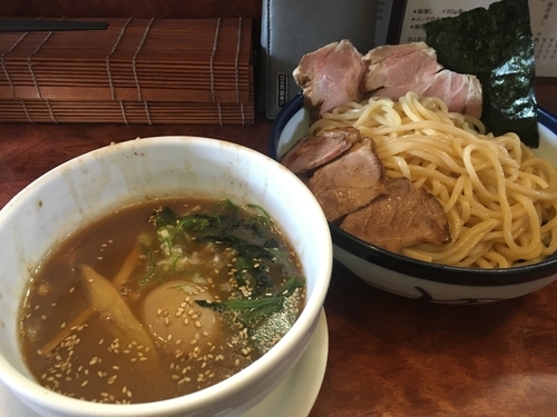 「つけ麺 濃厚 特選チャーシュー レアチャーシュー」@つけ麺 目黒屋の写真