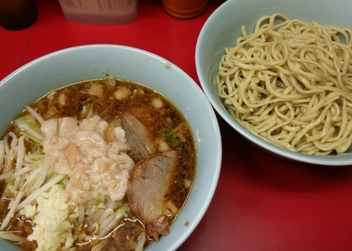 「小ラーメン＋つけ麺　ニンニクアブラ　690＋100円」@ラーメン二郎 中山駅前店の写真