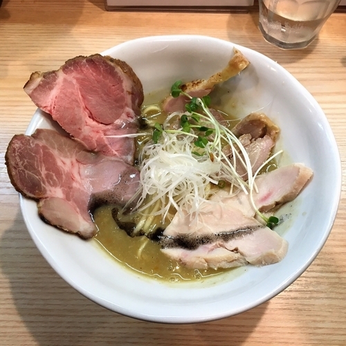 「熟成塩鶏そば」@麺処 鶏谷の写真