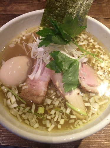 「鶏そば 塩 ＋ 味玉」@神田とりそば なな蓮の写真