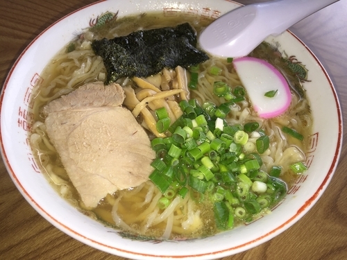 「特製手打ラーメン（大盛）」@まんぼう食堂の写真