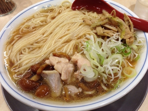 「稲庭中華そば」@食堂 七彩の写真