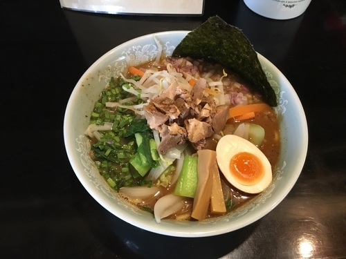 「魚介豚骨野菜らーめん」@酒麺房 さの屋の写真