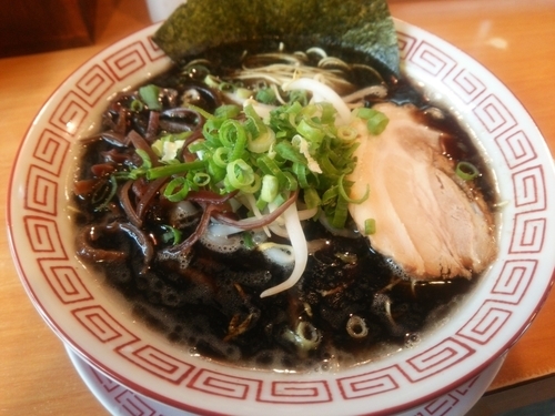「黒豚骨らーめん＋替え玉1」@博多長浜らーめん 六角堂 橋本店の写真