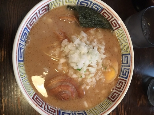「とんこつ醤油らーめん➕麺固め」@長浜らーめん 相模原店の写真