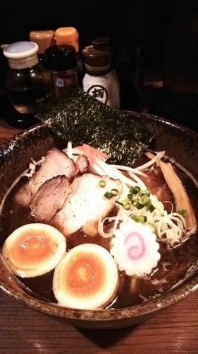 「太麺中華そば味玉つき」@中華そば 志の田の写真