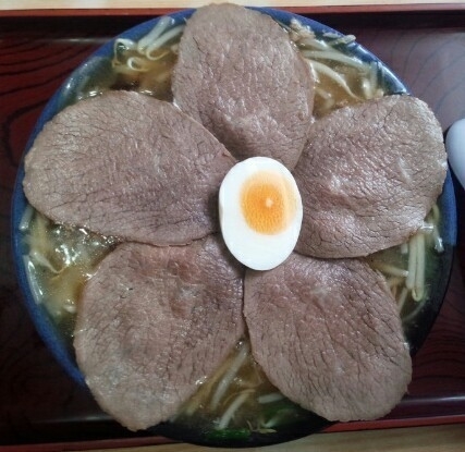 「もやしチャーシュー麺970円大盛無料クーポン使用」@山辺栄屋支店の写真
