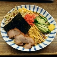 冷し中華そば（870円）＋らいおん（辛味ネギ 150円）