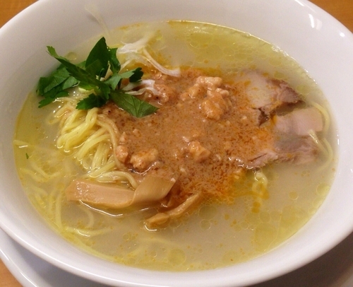 「塩そば～甘海老の和風アメリケーヌ 海の恵み　800円」@中華そば 大井町 和渦の写真