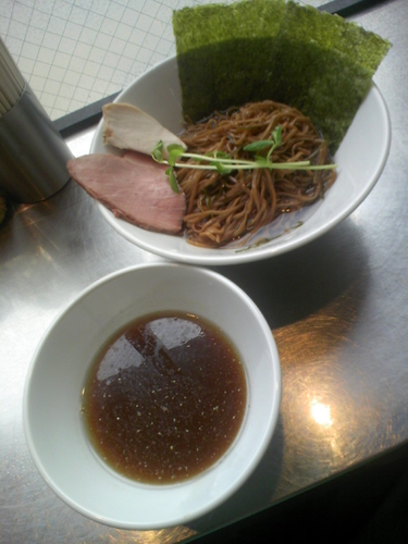 「昆布水つけそば８５０円」@さんじの写真