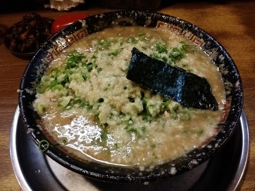 「とんこつラーメン」@無鉄砲 大阪店の写真