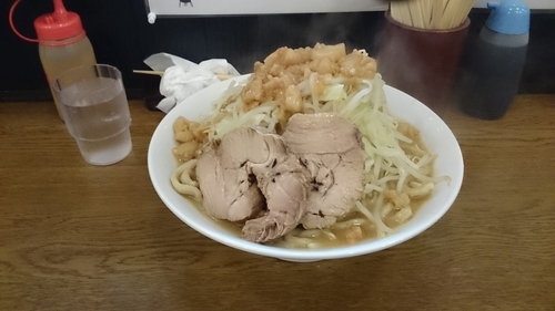 「ラーメン・麺マシ６００ｇ・柔らかめ(ヤサイアブラ)￥８５０」@眞久中の写真