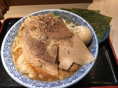 「ZANらー麺＋特製トッピング【950円】」@らー麺土俵 鶴嶺峰の写真
