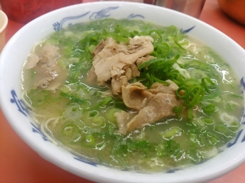 「ラーメン450円」@元祖ラーメン長浜家の写真