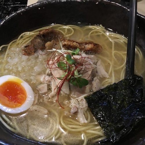 「鶏塩ラーメン 中盛り」@麺屋GAKUの写真