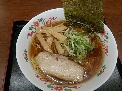 「煮干醤油ラーメン(凌駕監修)」@らーめん梓亭の写真
