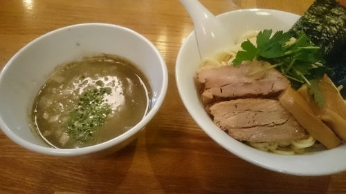 「煮干しつけ麺」@中村屋総本山の写真