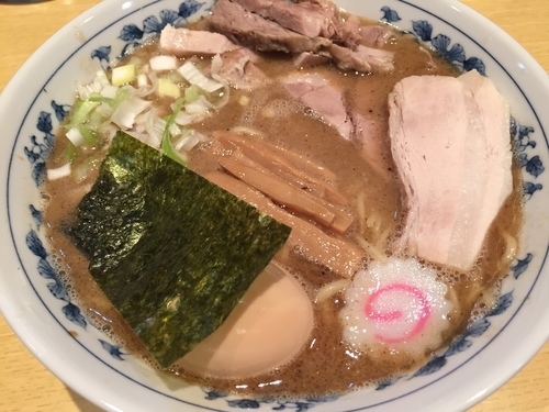 「中華そば（夜スープ）＋チャーシュー＋味玉：1100円」@くり山の写真