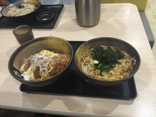 「ジャンボカツ丼セット￥800」@ゆで太郎 柏の葉キャンパス店の写真