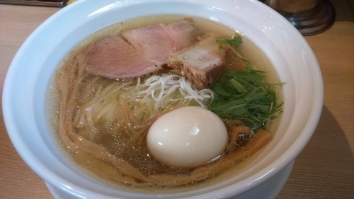 「塩・平打750円+味玉100円」@麺屋壱心の写真