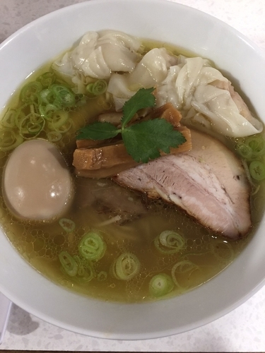 「特製塩ラーメン」@ラーメン星印の写真