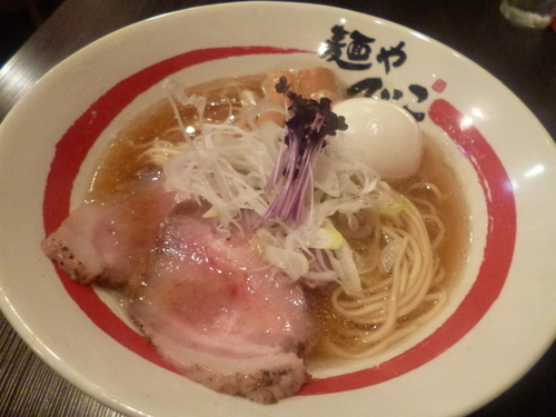 「【2周年限定】鮭節味玉そば」@麺や でこの写真