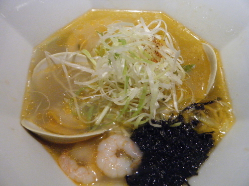 「限定昼夜10食：海鮮塩そば880円」@えびそば えび助の写真